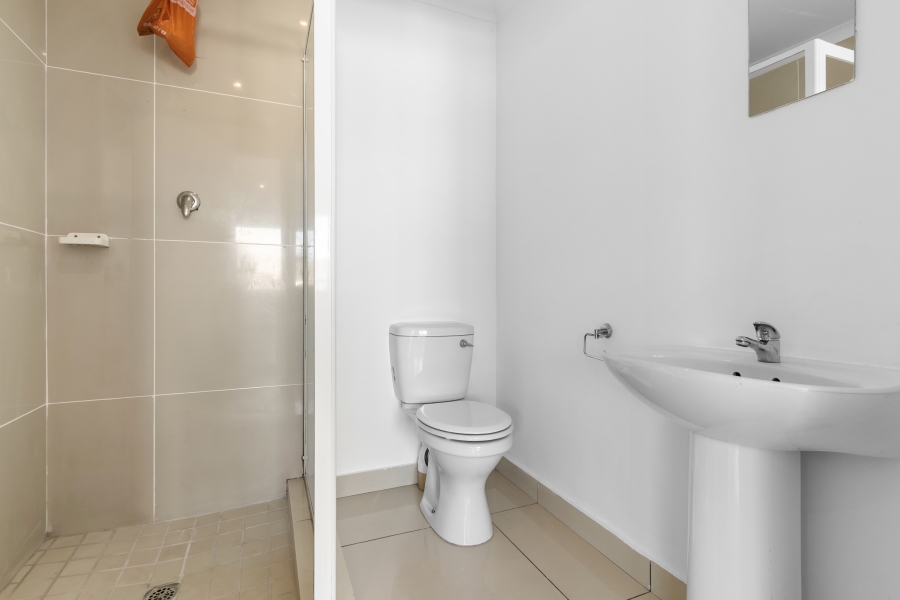 1 Bedroom Property for Sale in Heathfield Western Cape